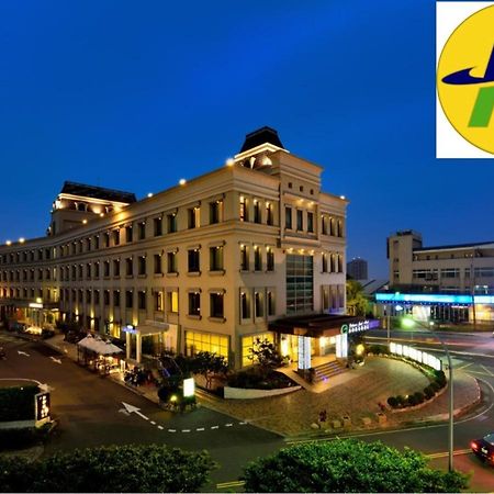Shinkansen Grand Hotel Тайчжун Экстерьер фото