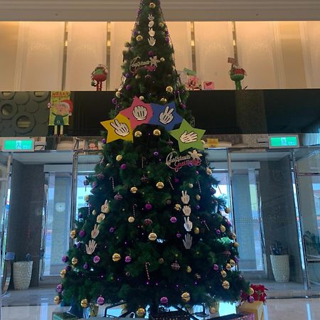 Shinkansen Grand Hotel Тайчжун Экстерьер фото