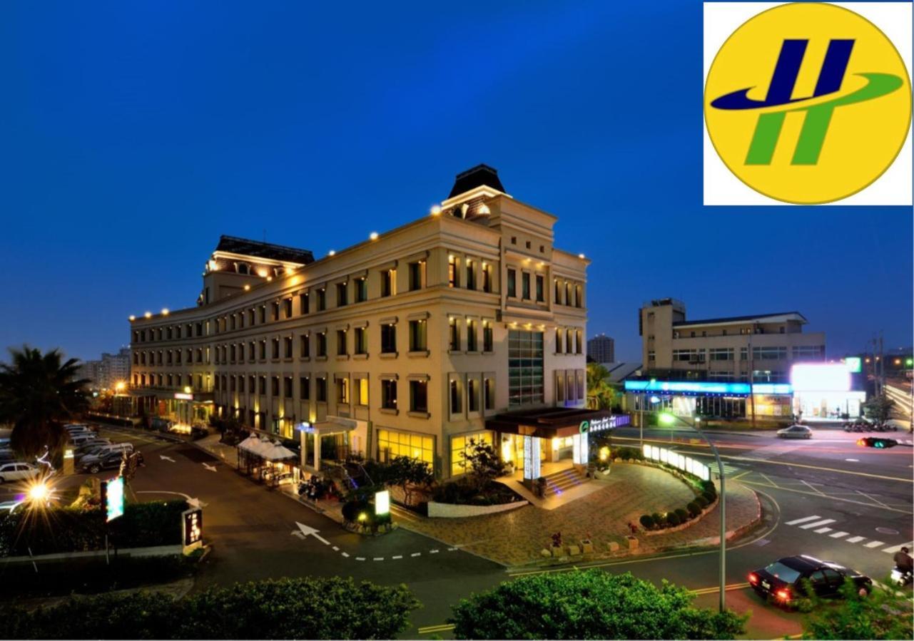 Shinkansen Grand Hotel Тайчжун Экстерьер фото